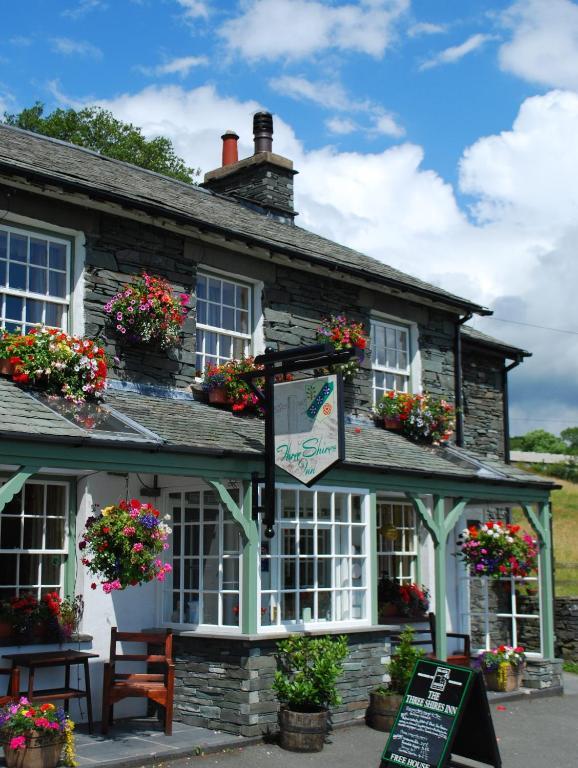 Three Shires Inn Little Langdale Extérieur photo